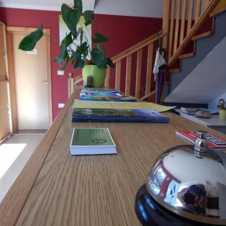 Ociski Raj Auberge de jeunesse Kozina